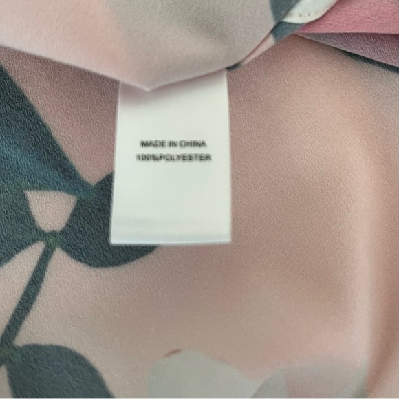 CeCe Pink Floral Rose Sleeveless Tunic Blouse - Picture 10 of 12